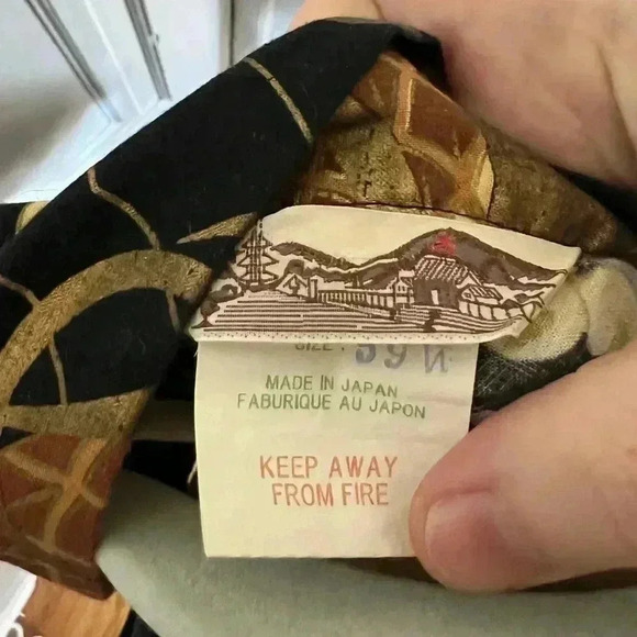 Rare Japanese Kimono - One Size HAPPICOAT Dragon and Tiger Men‘s - Picture 8 of 11